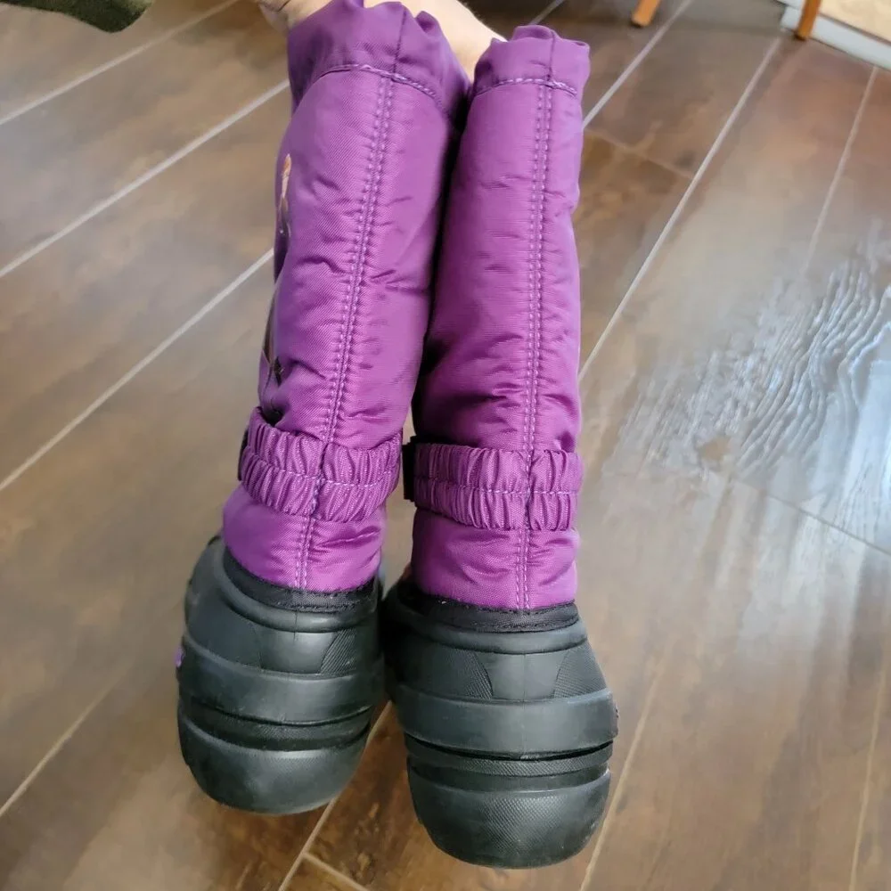 NEW Frozen Sorel Winter Boots Girls 6 Flurry Disney Frozen Snow Boots Purple